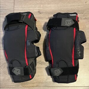 TroyLee Designs 6400 Knee Braces